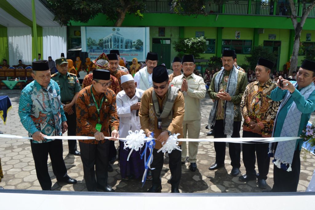 Peresmian Masjid Bahrul Ulum MTs Negeri 2 Malang oleh Kepala Kantor Kementerian Agama Kabupaten Malang